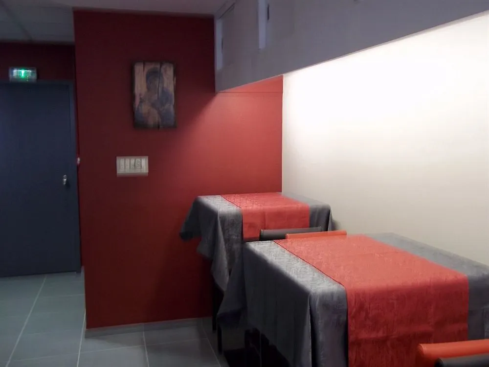 Hotel La Coupole Lourdes